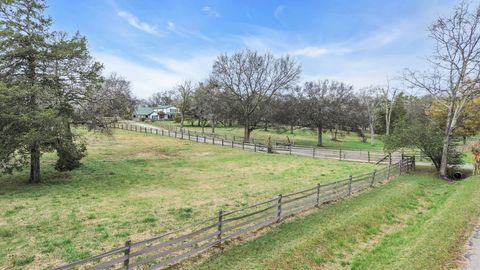 921 Hickory Hills Dr Franklin TN 37067