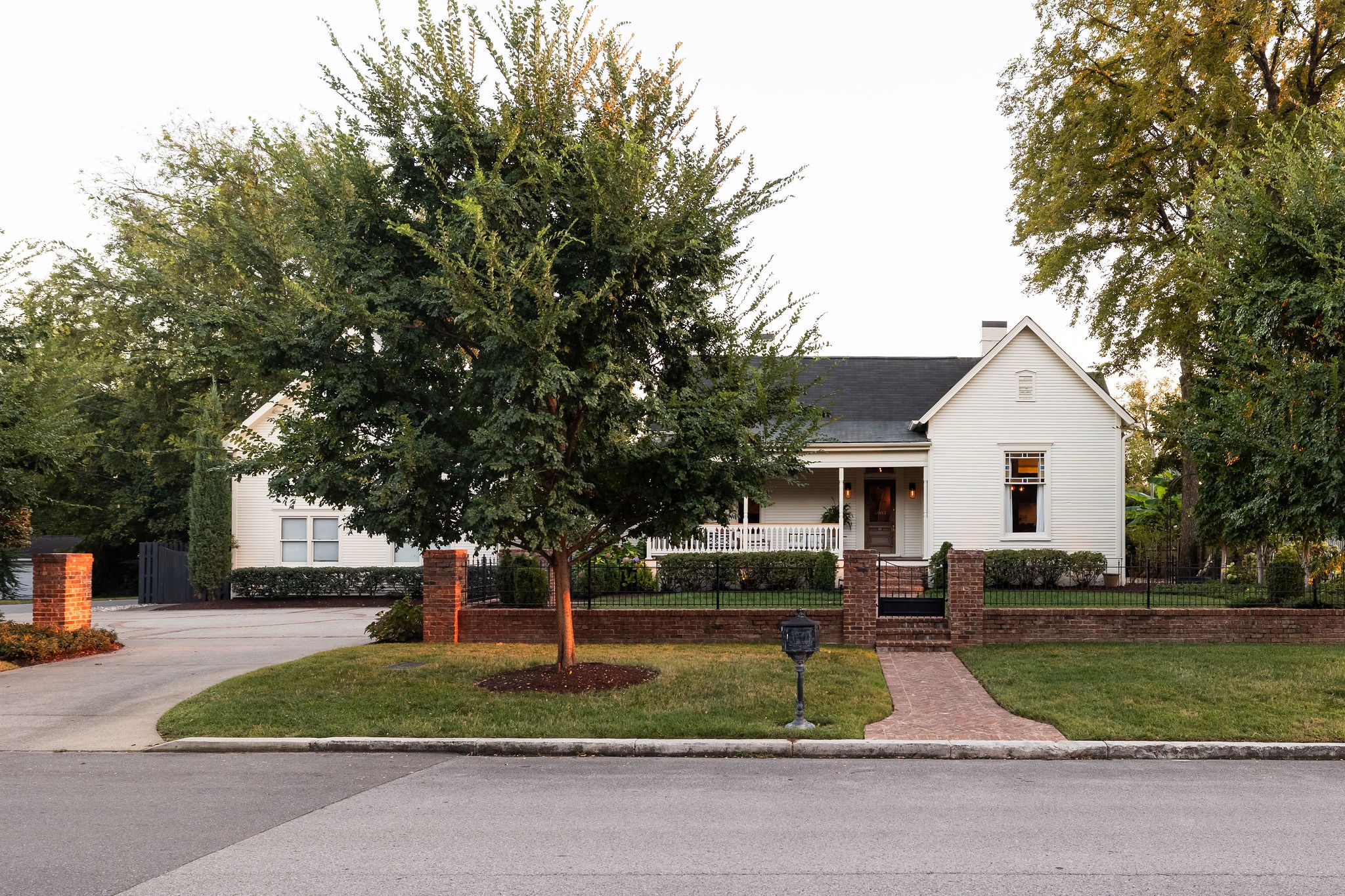 4803 Elkins Ave