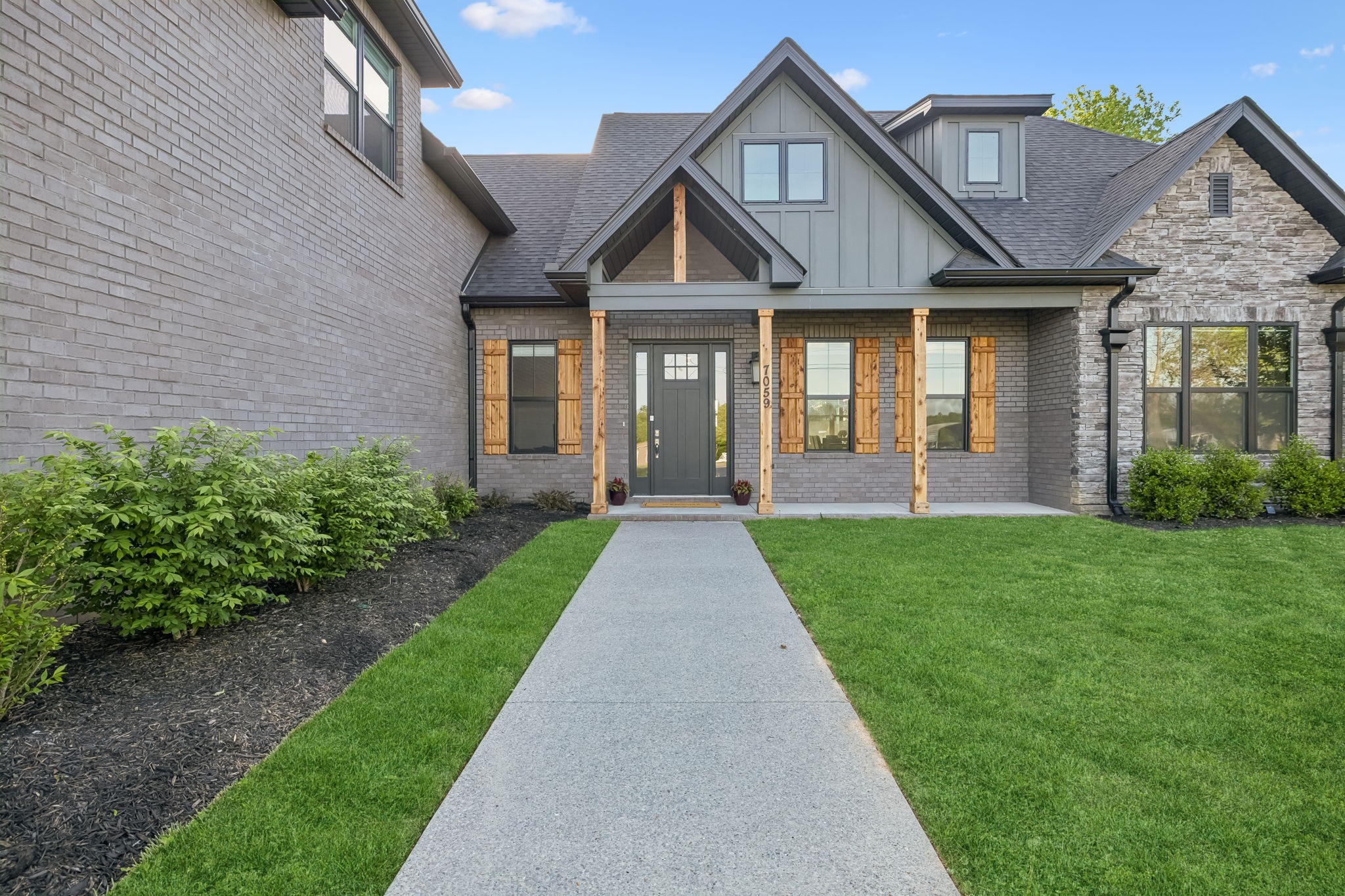 7059 Couchville Pike