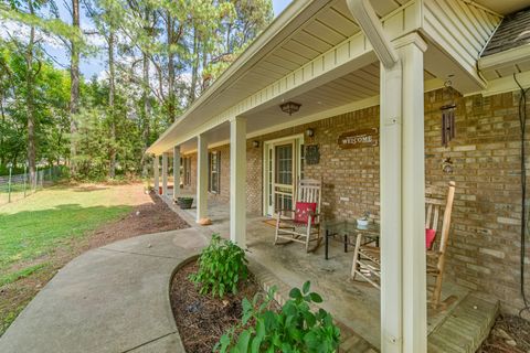 812 Good Hope Rd Leoma TN 38468