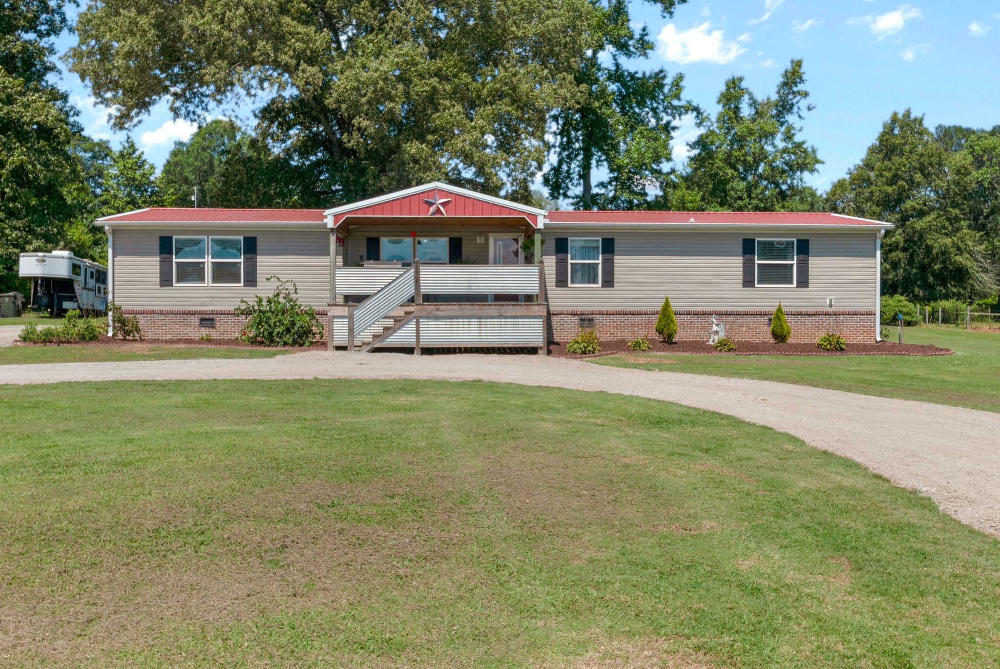 54 Shelton Rd