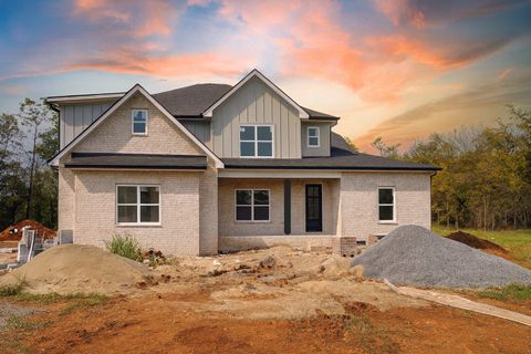 4908 Royal View Way Clarksville TN 37040