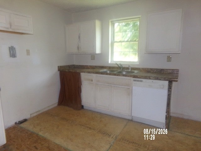 109 21st Ave W