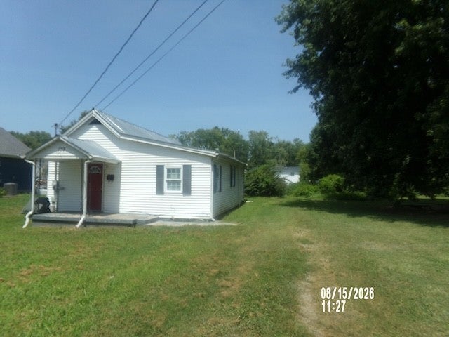 109 21st Ave W