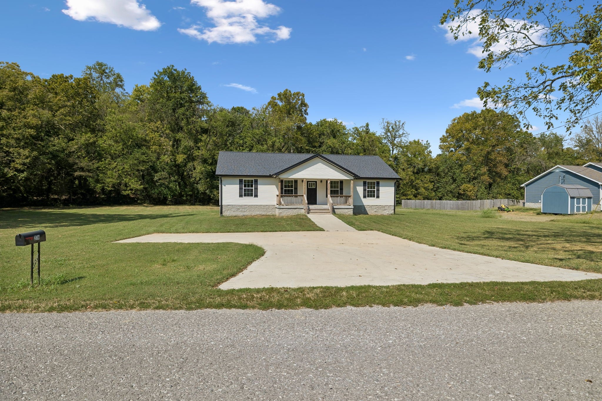 274 Plunkett Creek Rd