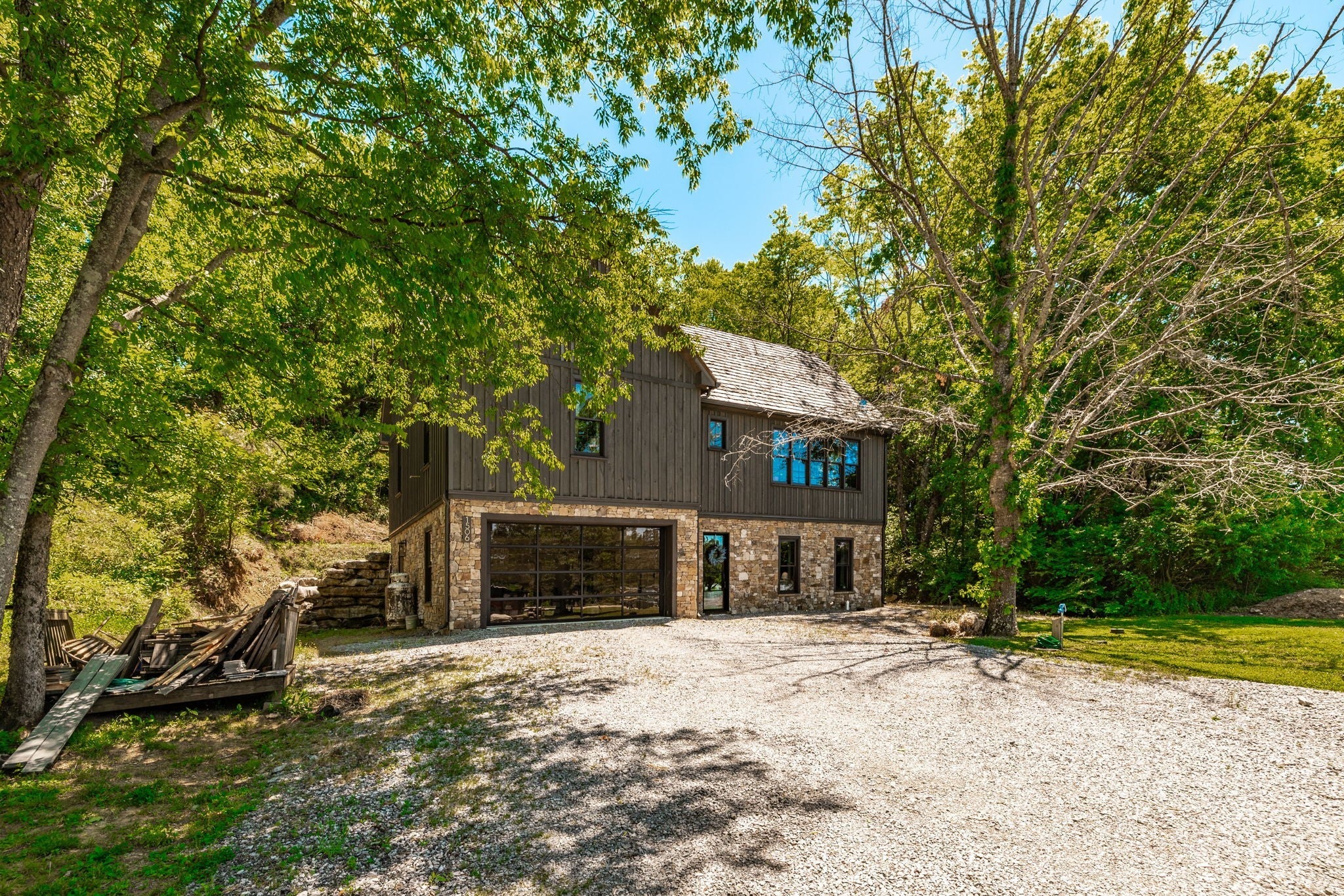 1506 Rock Springs Rd
