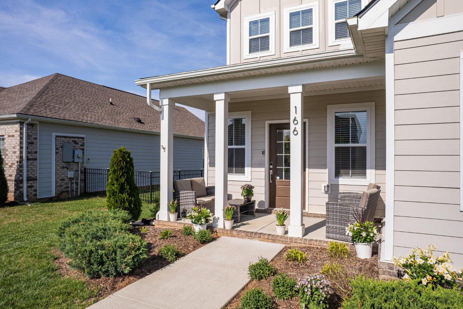 166 Harvest Point Blvd