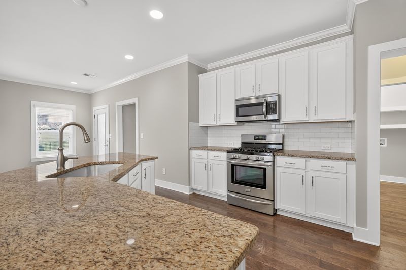 2323 Stockwood Trl
