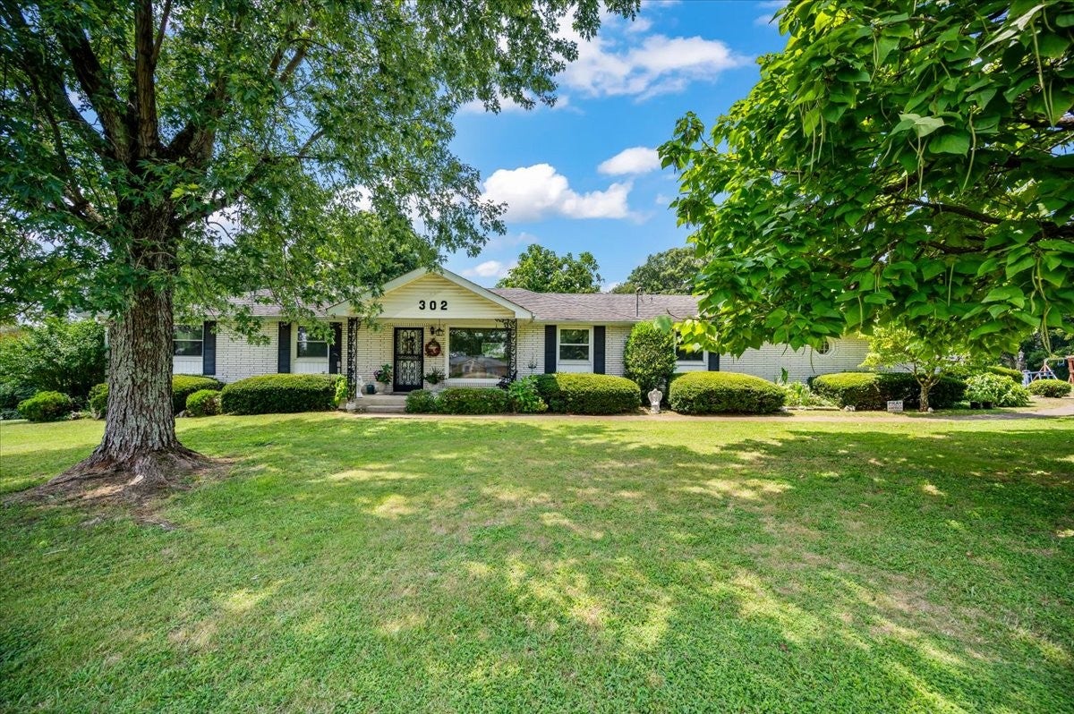 302 Utley Dr