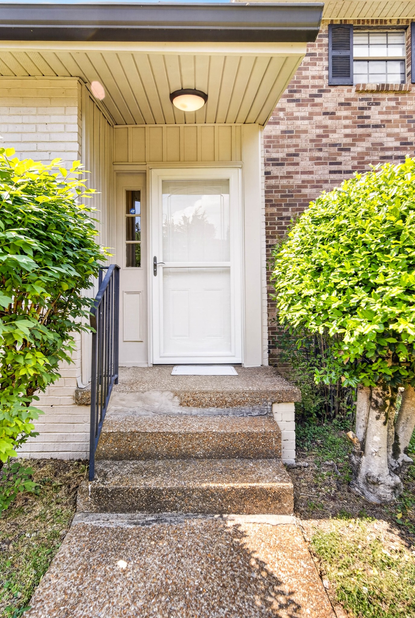 4001 Anderson Rd B129