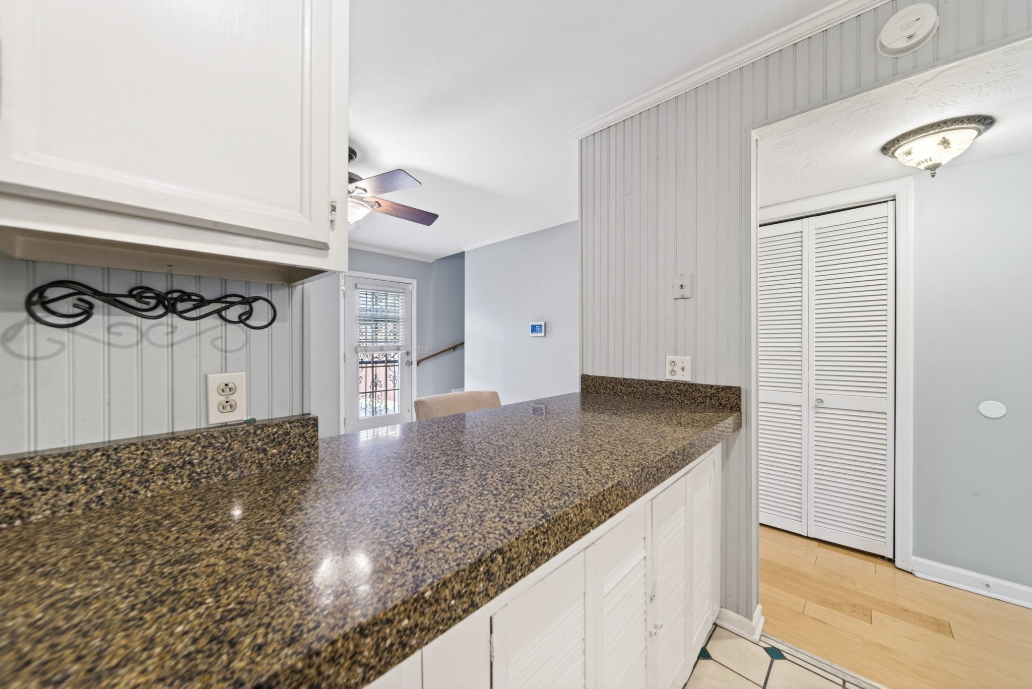 4001 Anderson Rd B129