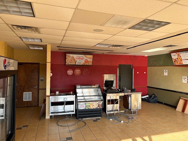 1571 FT CAMPBELL BLVD