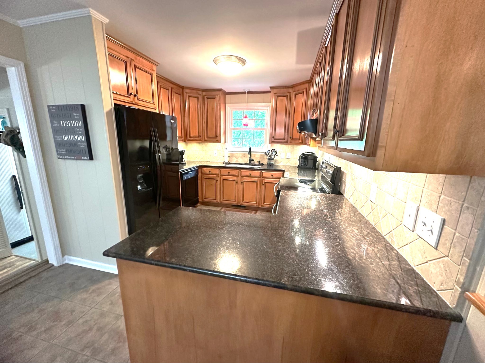412 Winwood Dr
