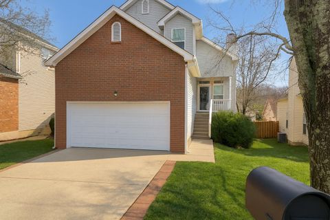 2004 Lassiter Dr Goodlettsville TN 37072