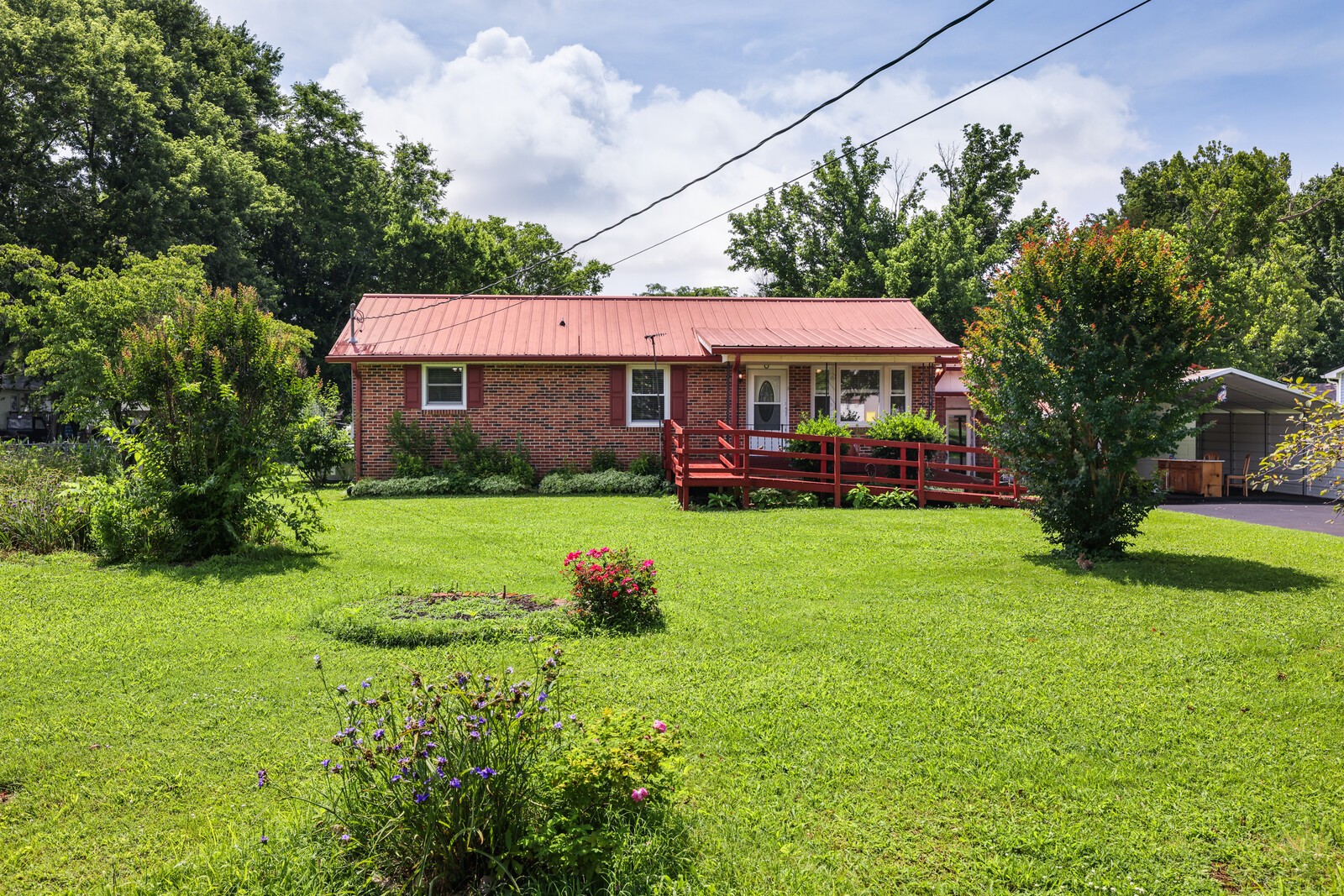 205 Cheatham Ave