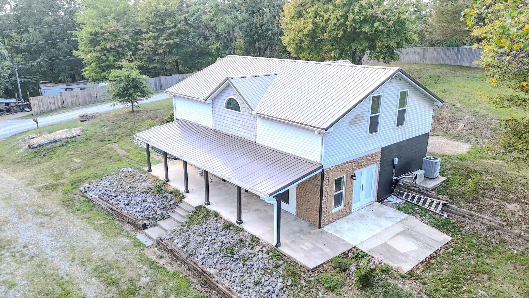 137 Farley Ln