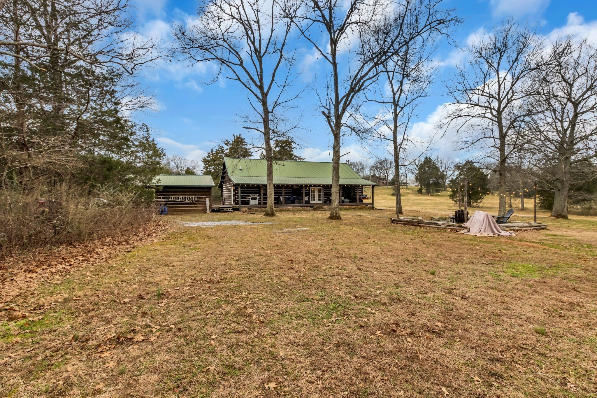 7901 W Buckeye Bottom Rd N