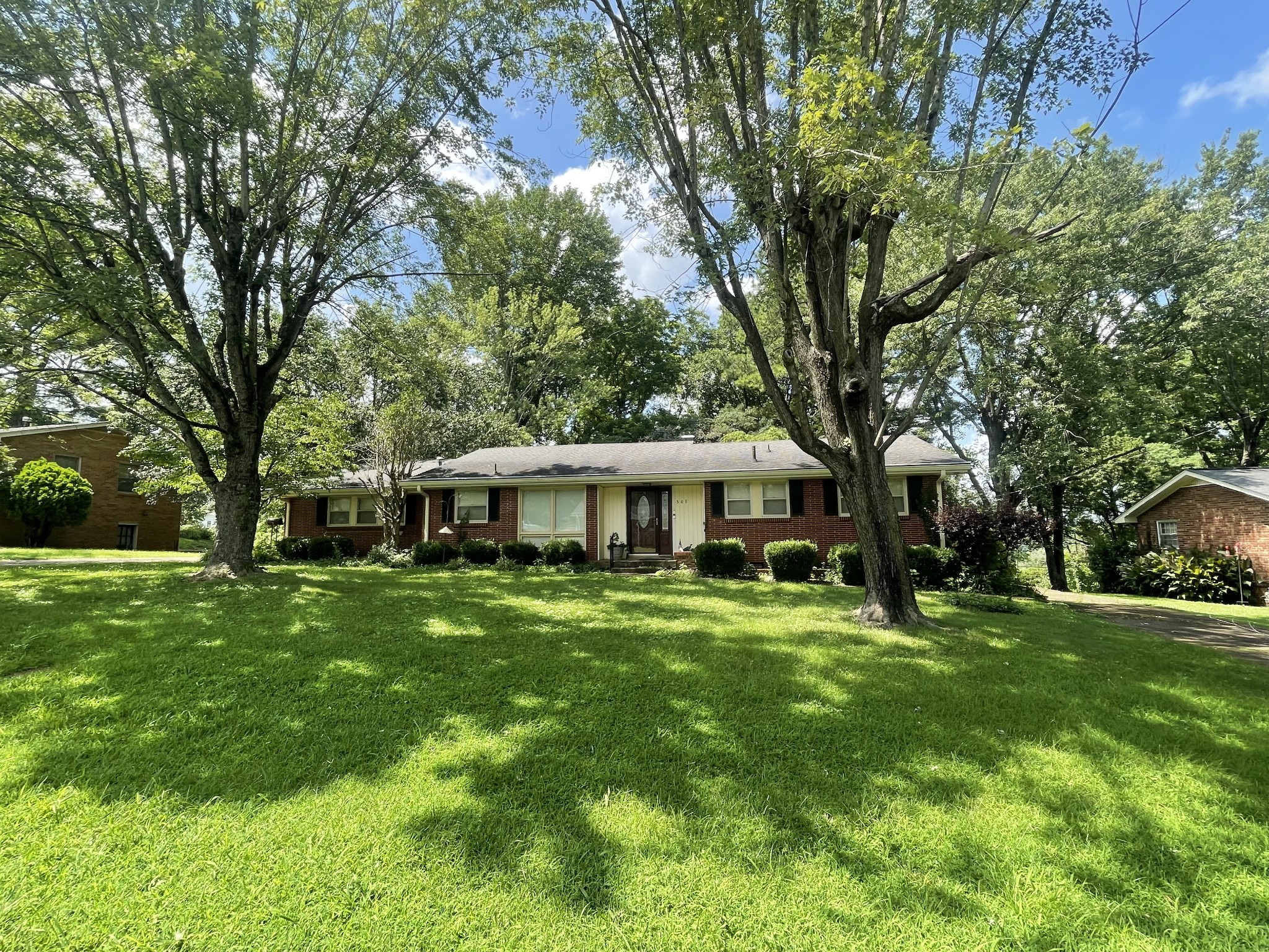 508 S Pawnee Dr