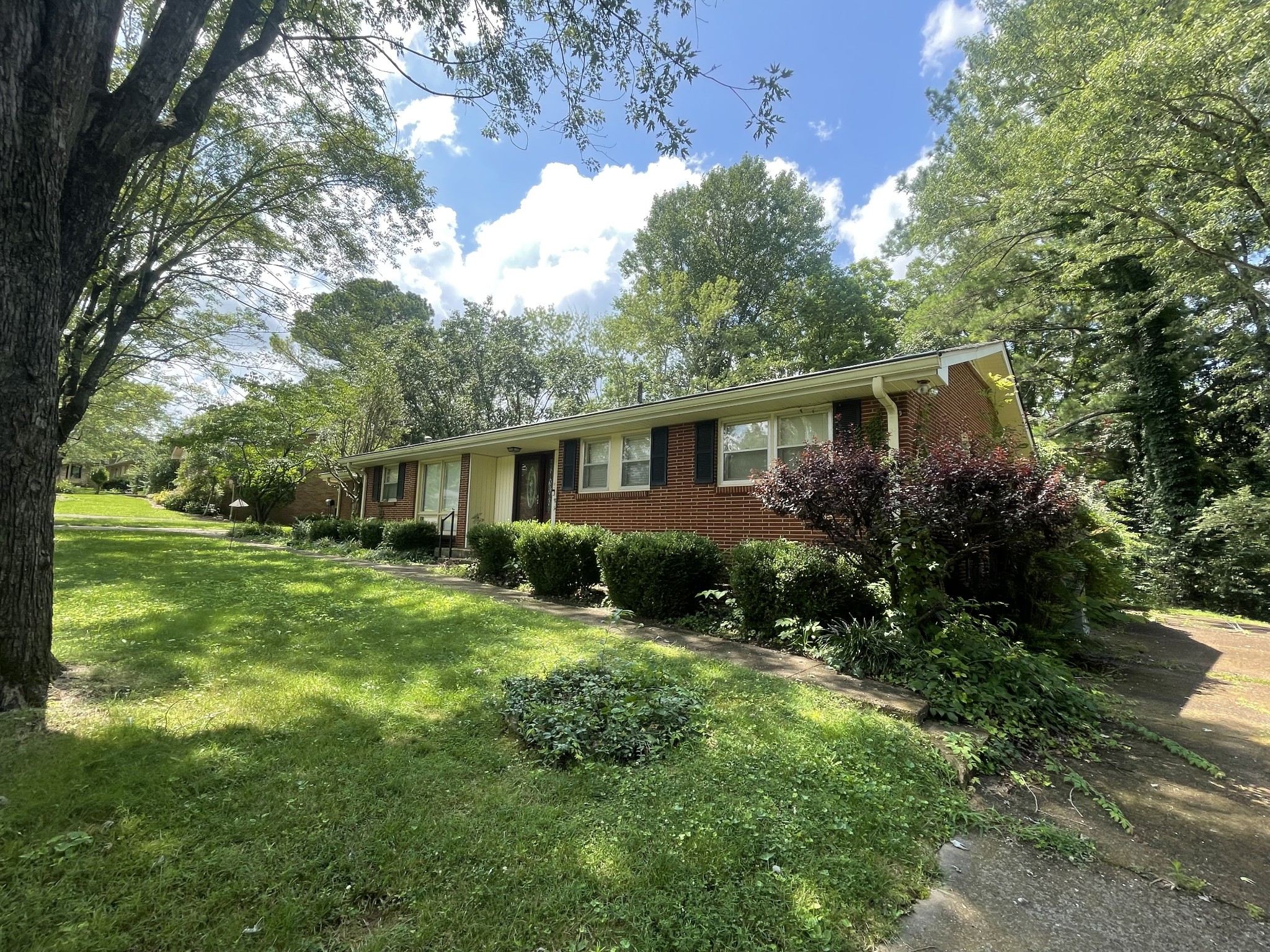 508 S Pawnee Dr