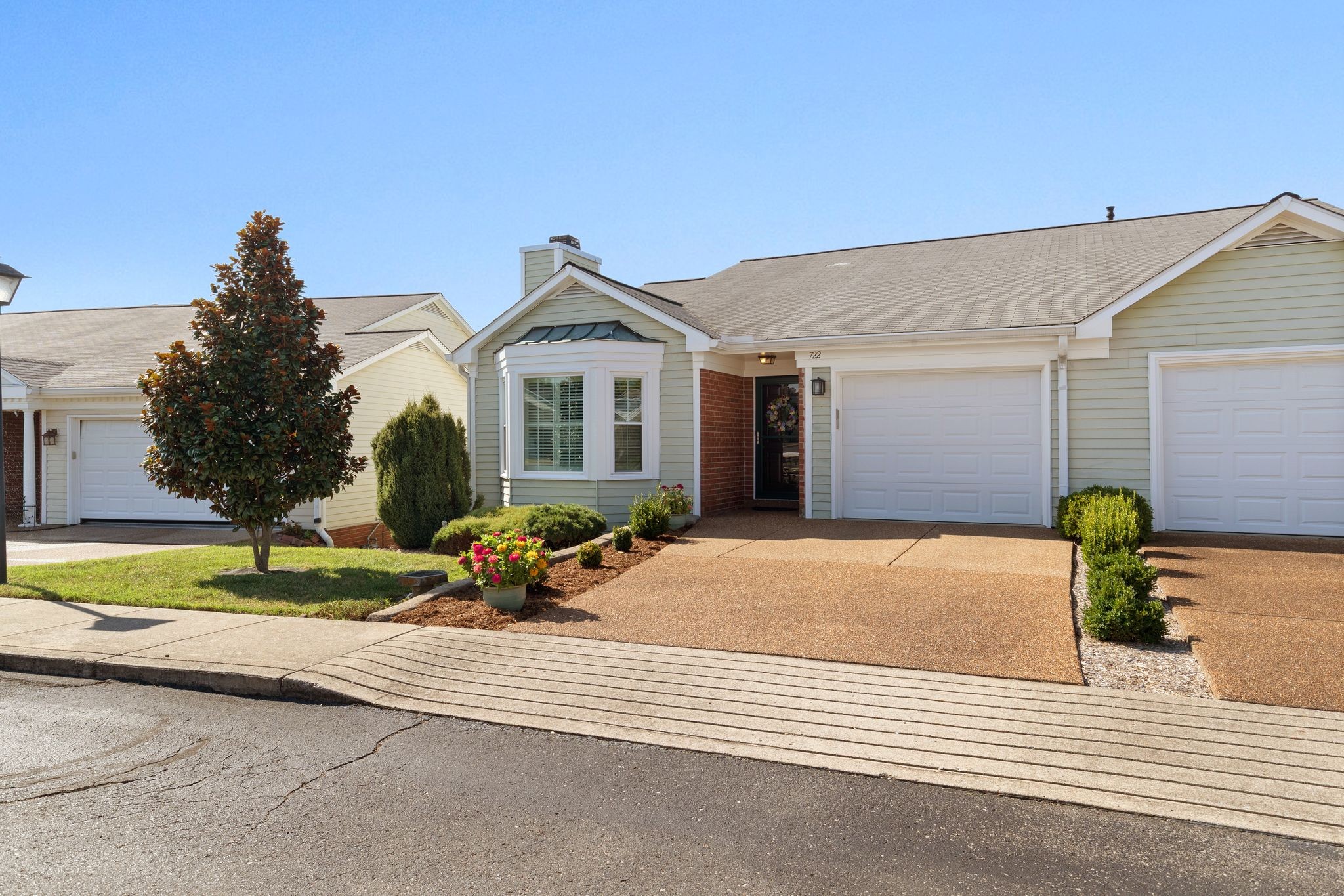 722 Mount Carmel Pl