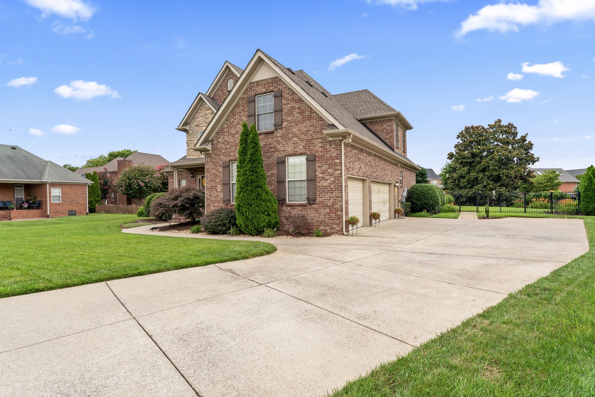 1436 Winterberry Dr
