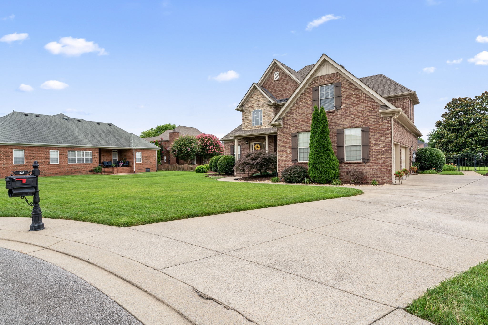 1436 Winterberry Dr