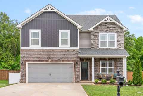 1607 Ellie Piper Cir Clarksville TN 37043