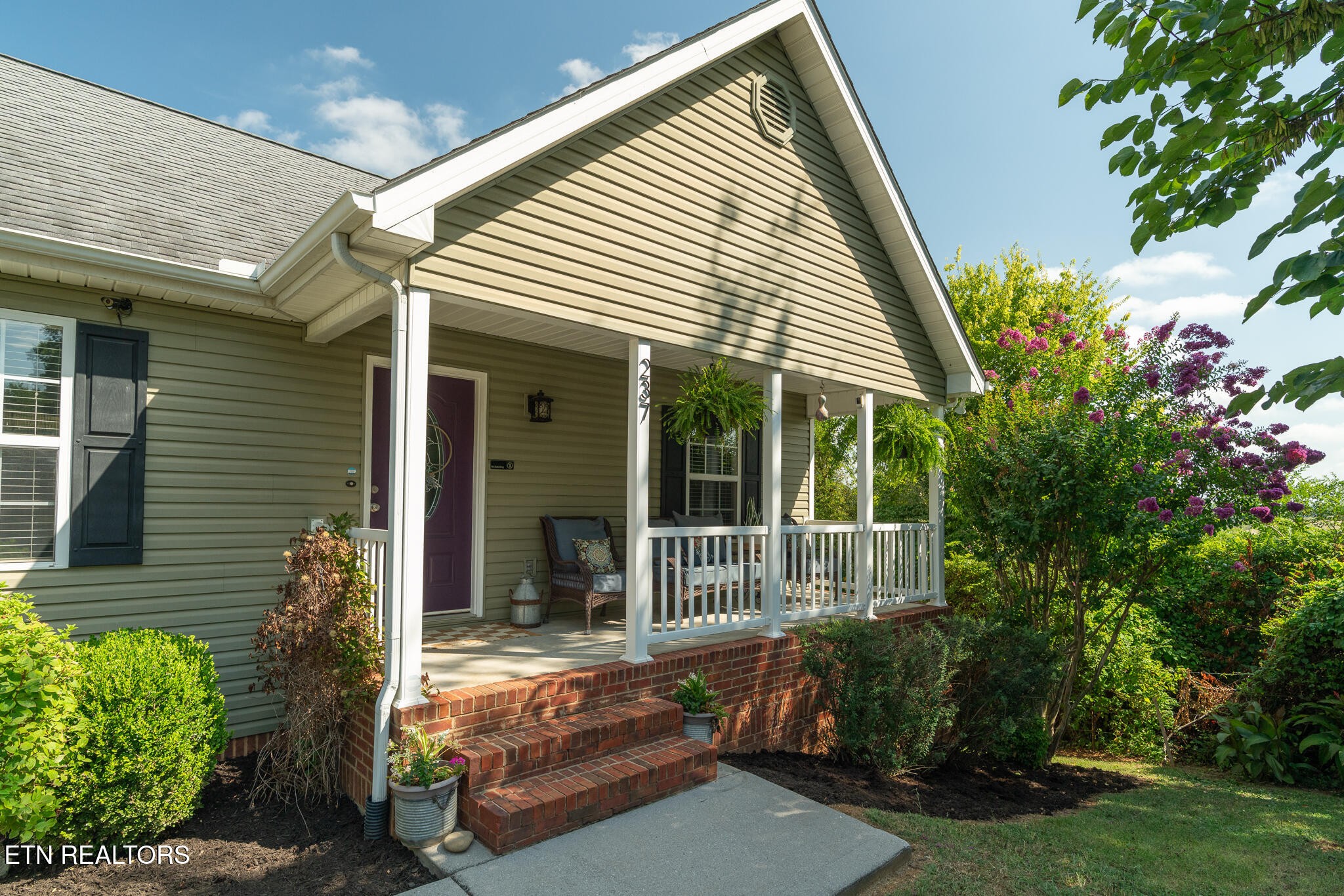 237 Ridgefield Drive