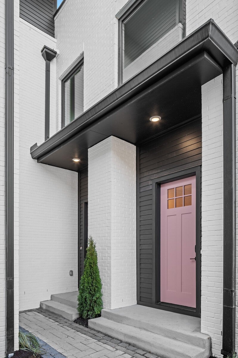 4-bed condo at 1501 16th Ave S 4, Nashville, sold June 19, 2026