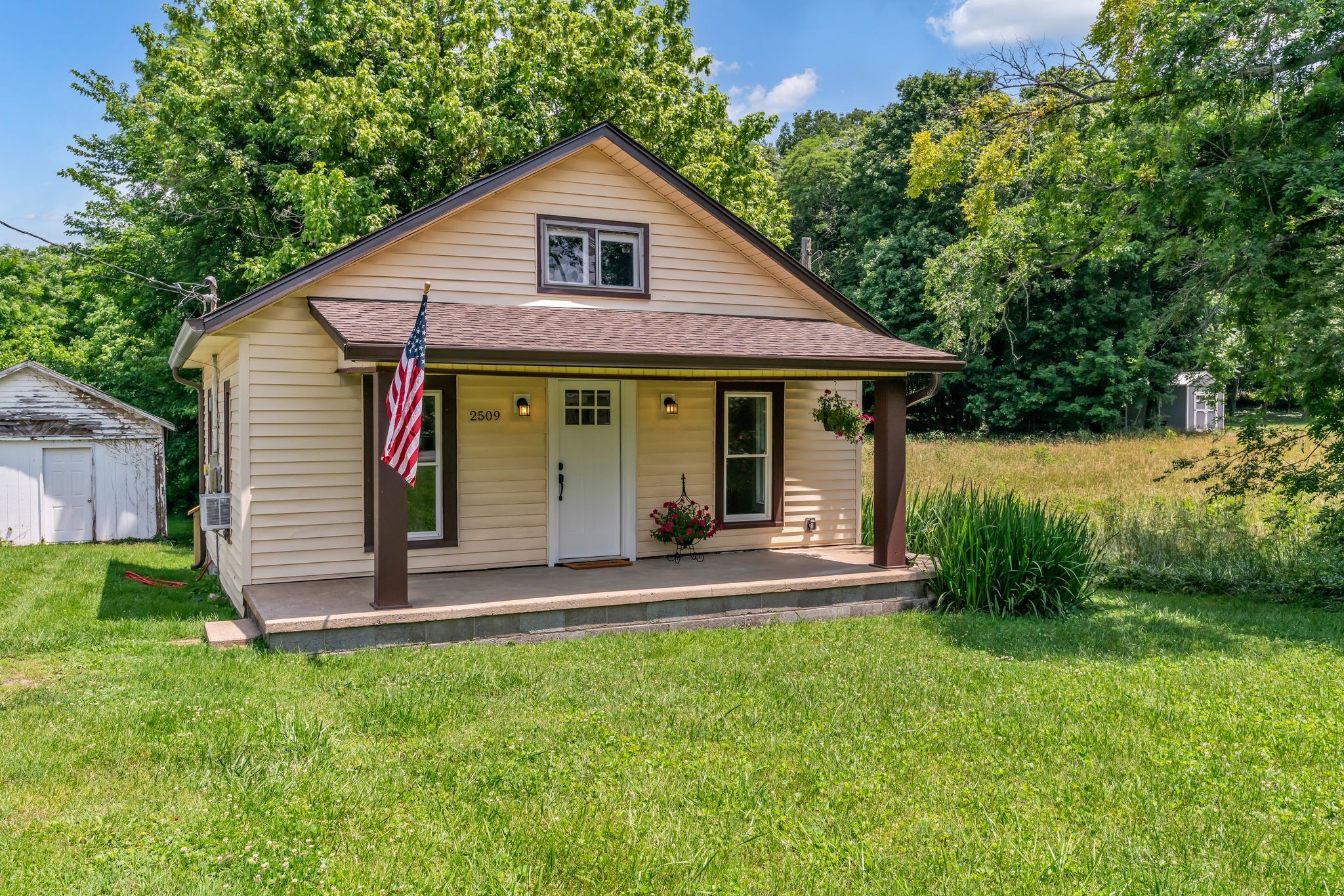 2509 Epperson Springs Rd