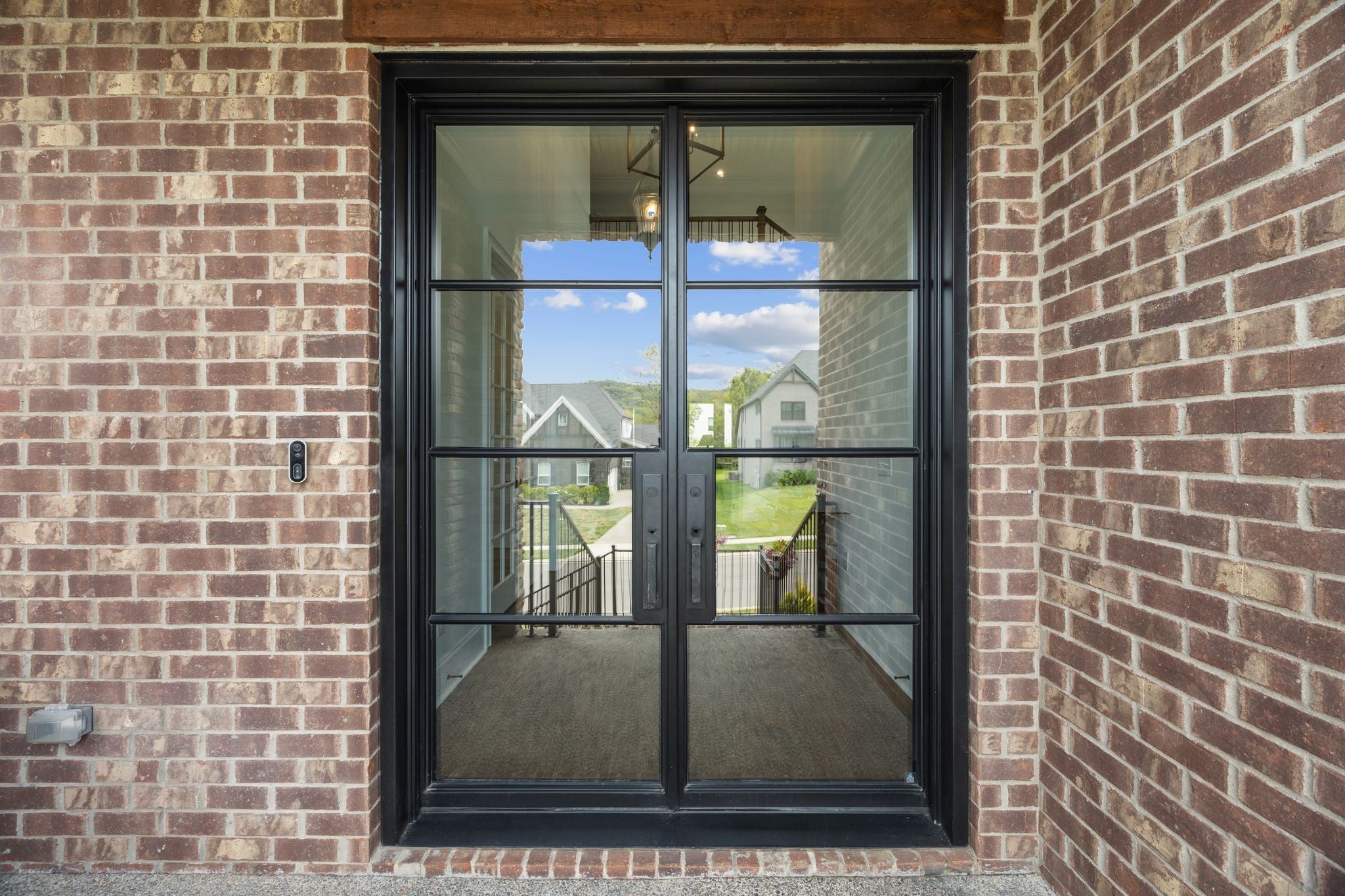 616 Silva Ln