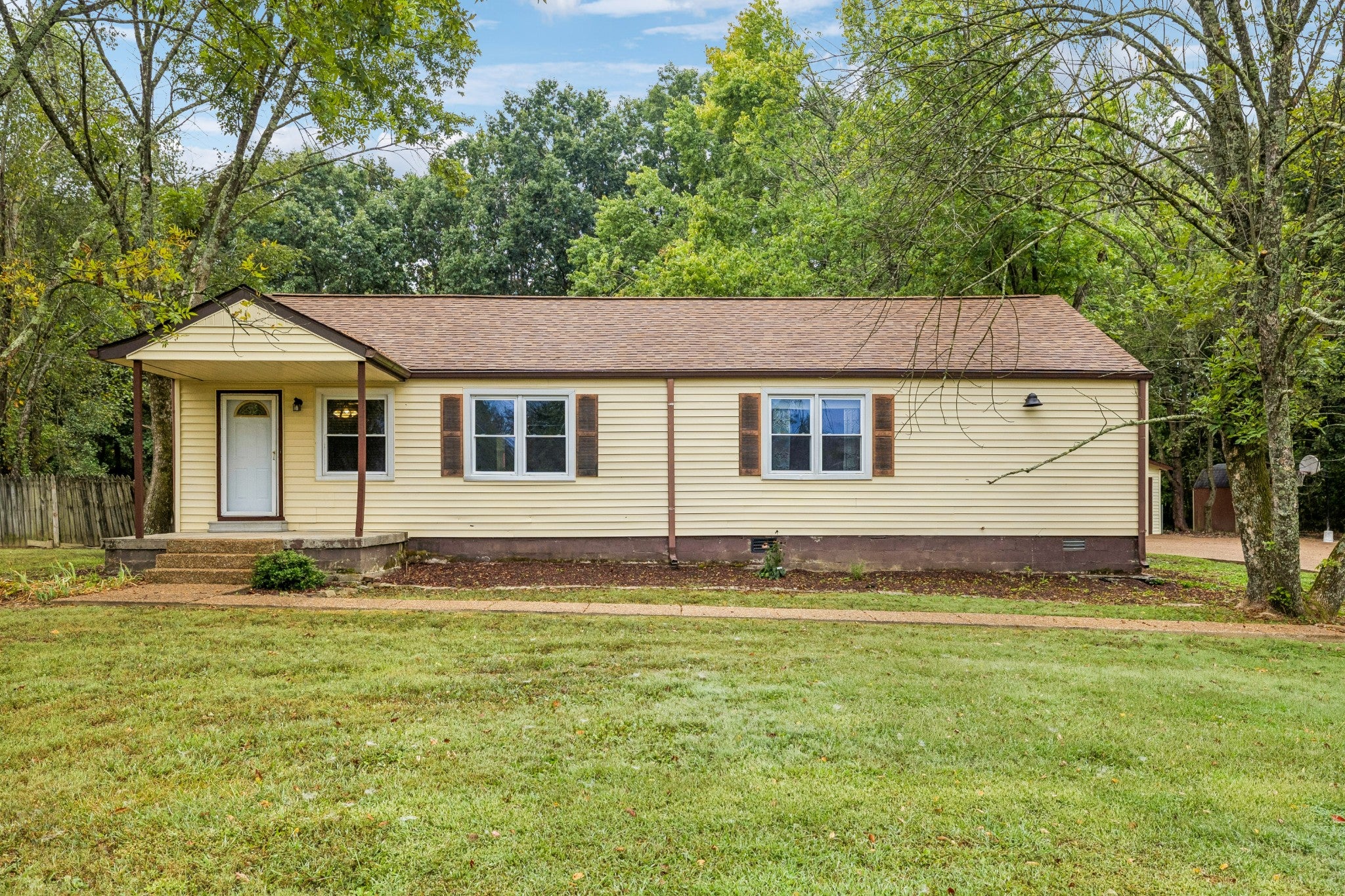 7525 S Swift Rd - Photo 2