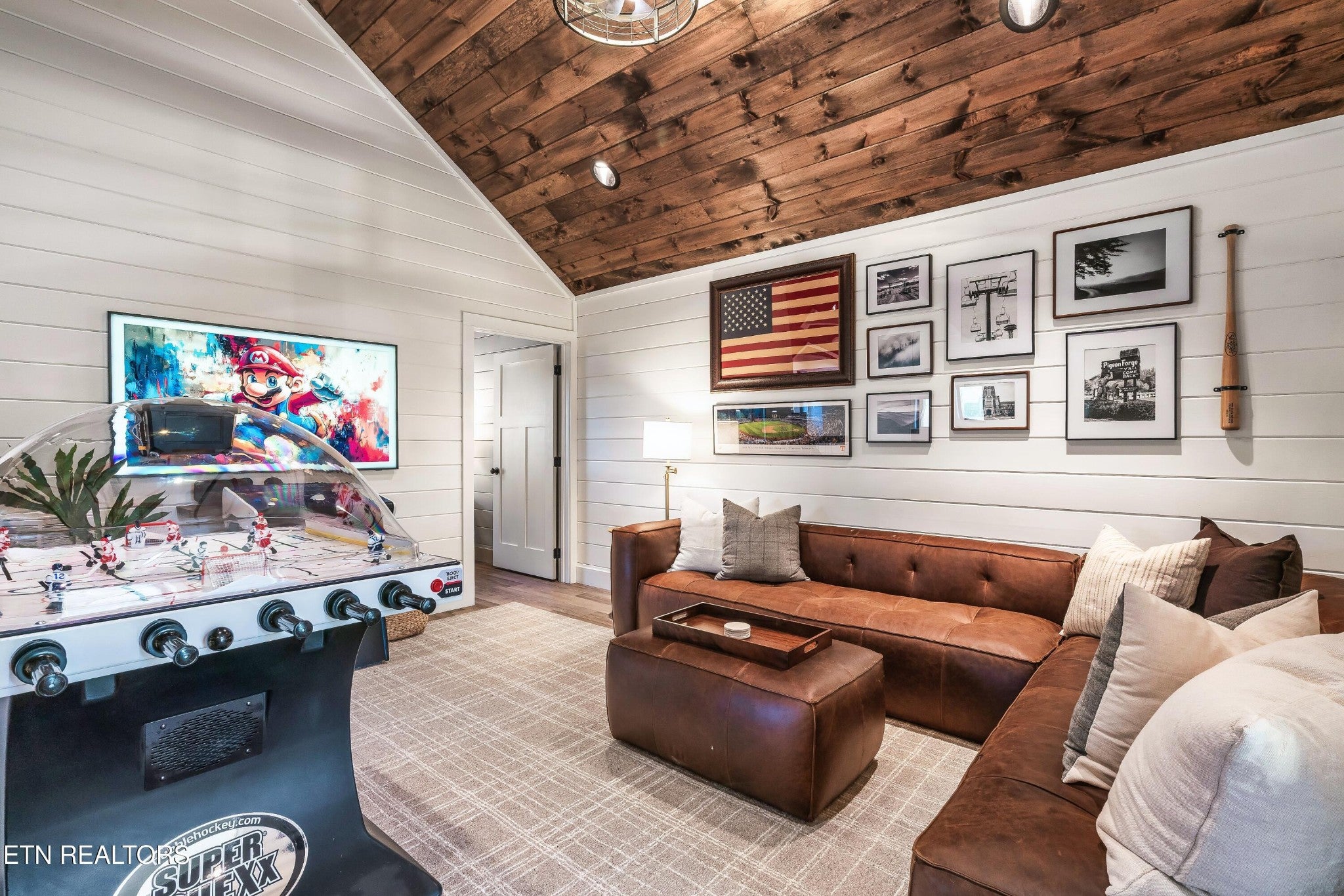 1121 Levi Glenn Court