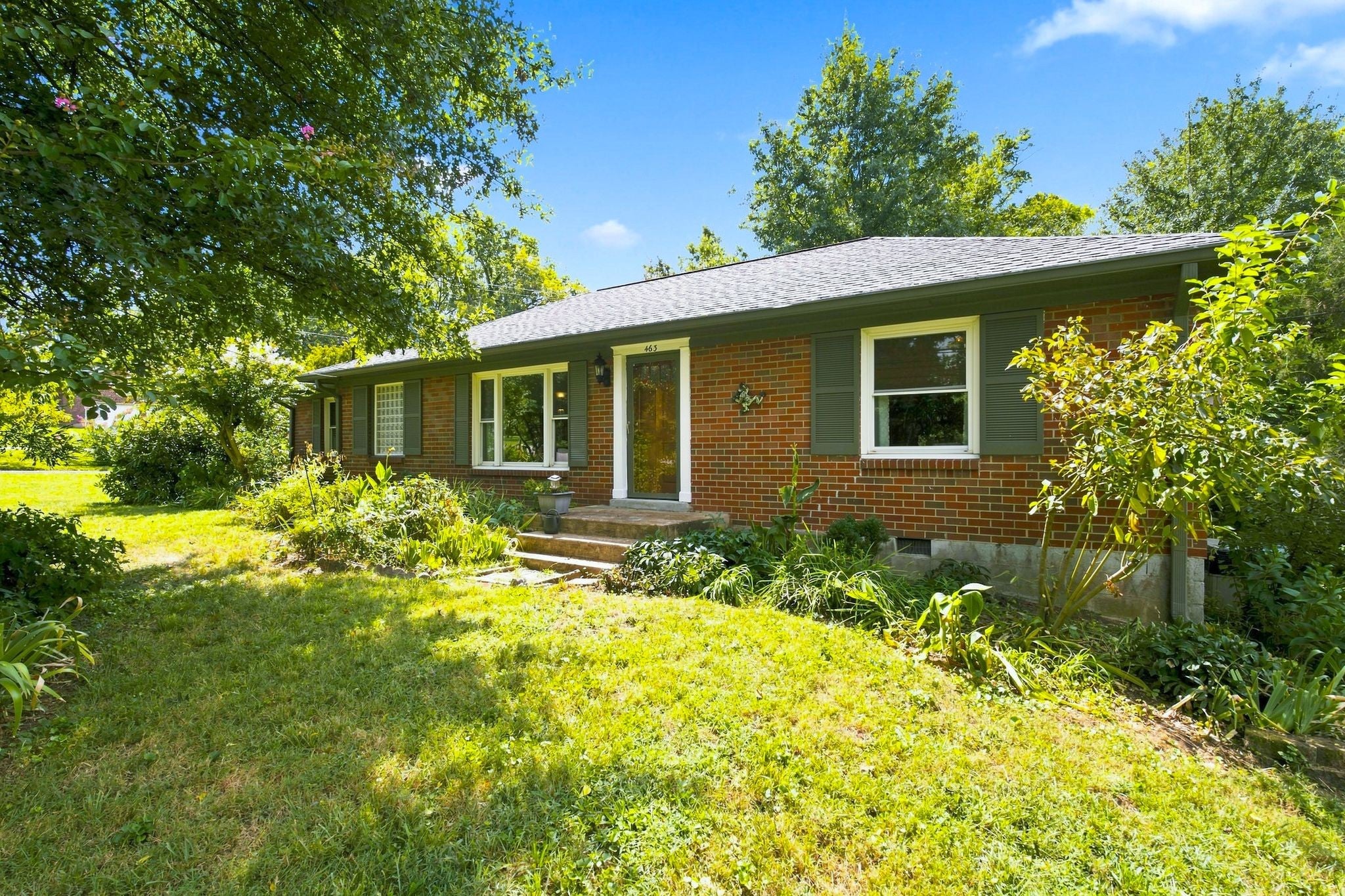 3-bed listing at 463 Oakley Dr, Nashville