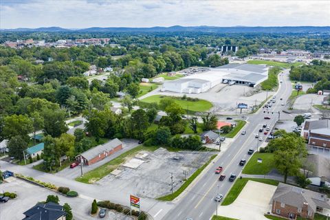 39 W Jackson St Cookeville TN 38501
