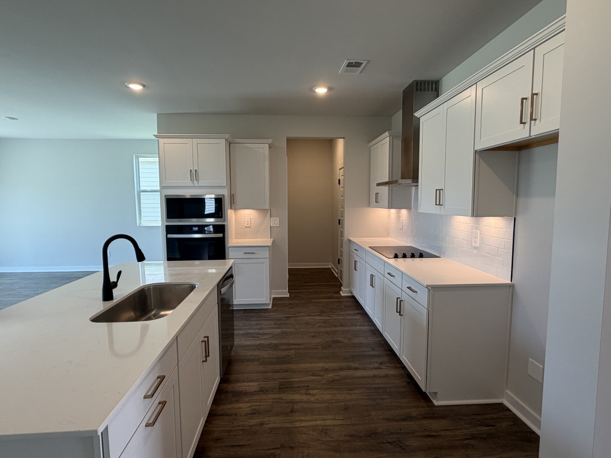 4308 Scarlet Ct