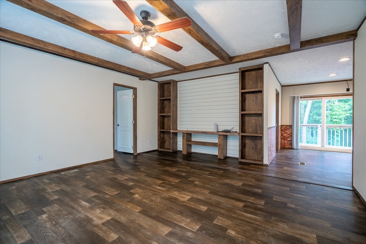 5077 Southpoint Ridge Rd