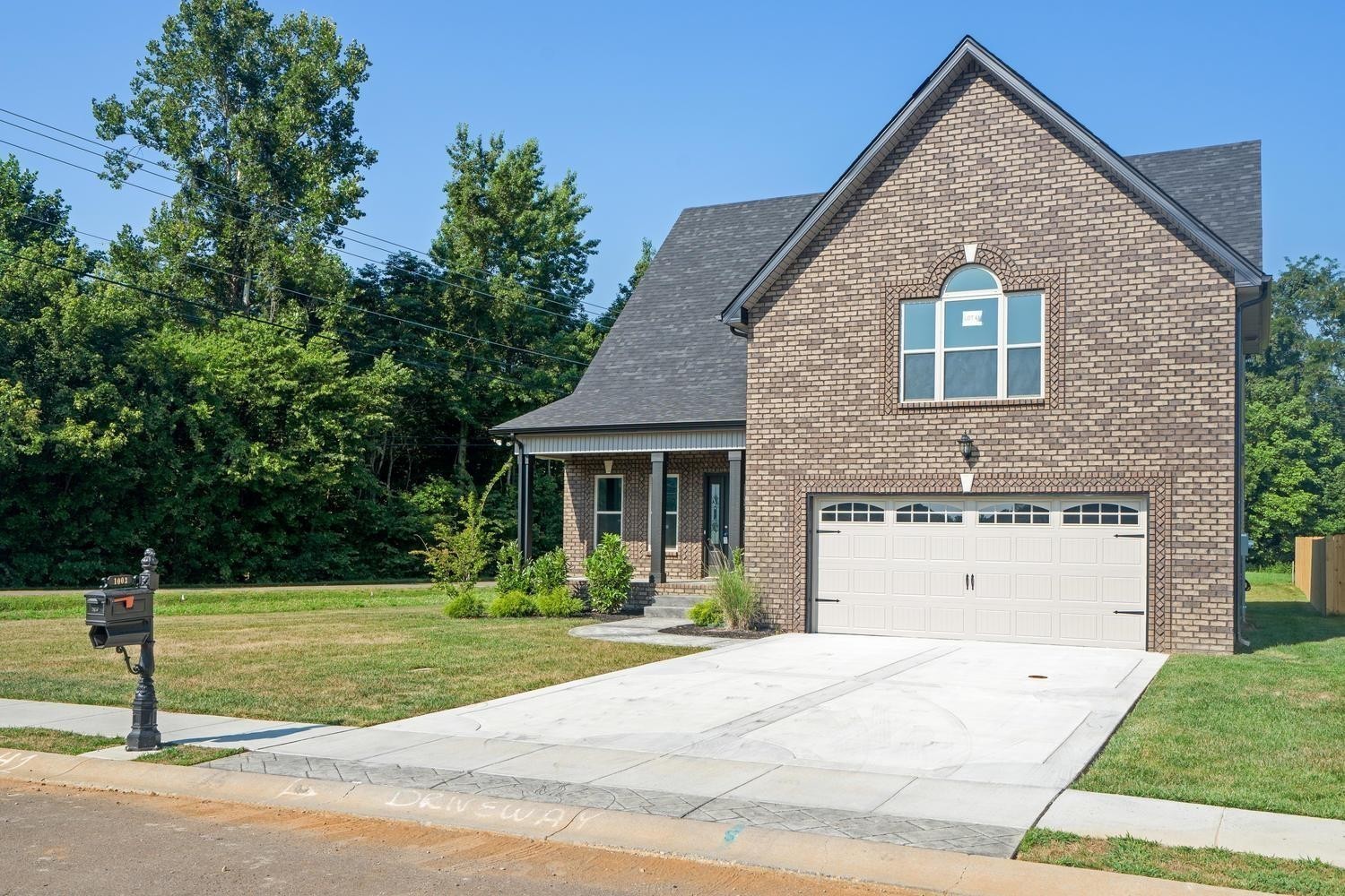 1003 Barnhill Rd