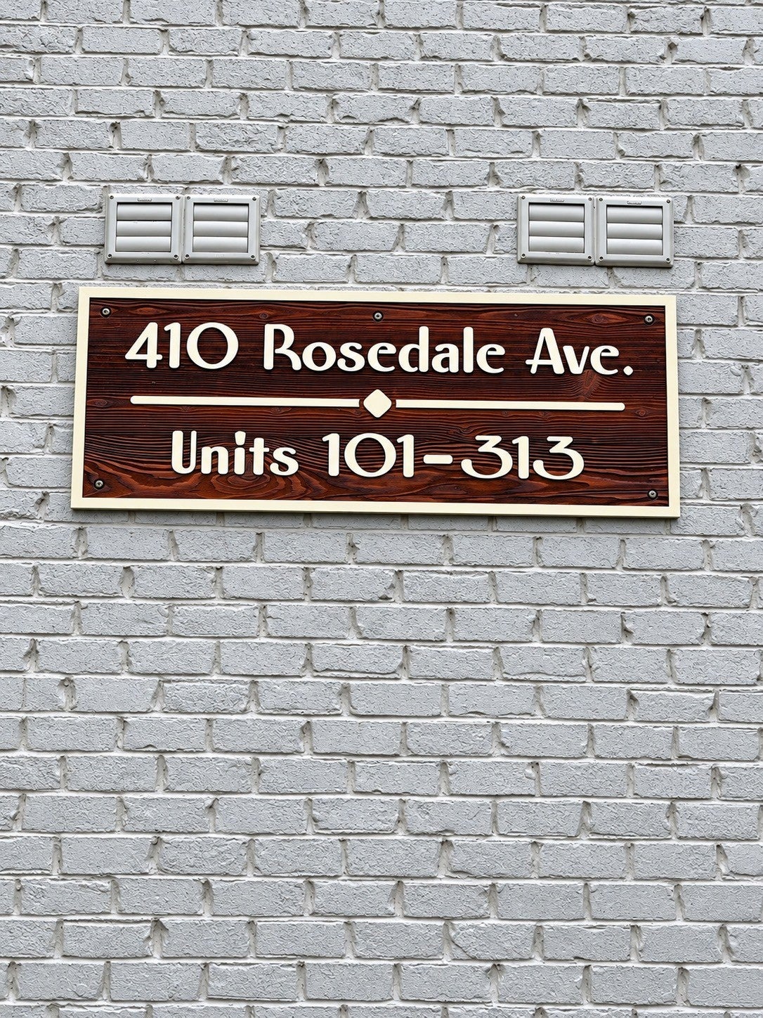 410 Rosedale Ave 303