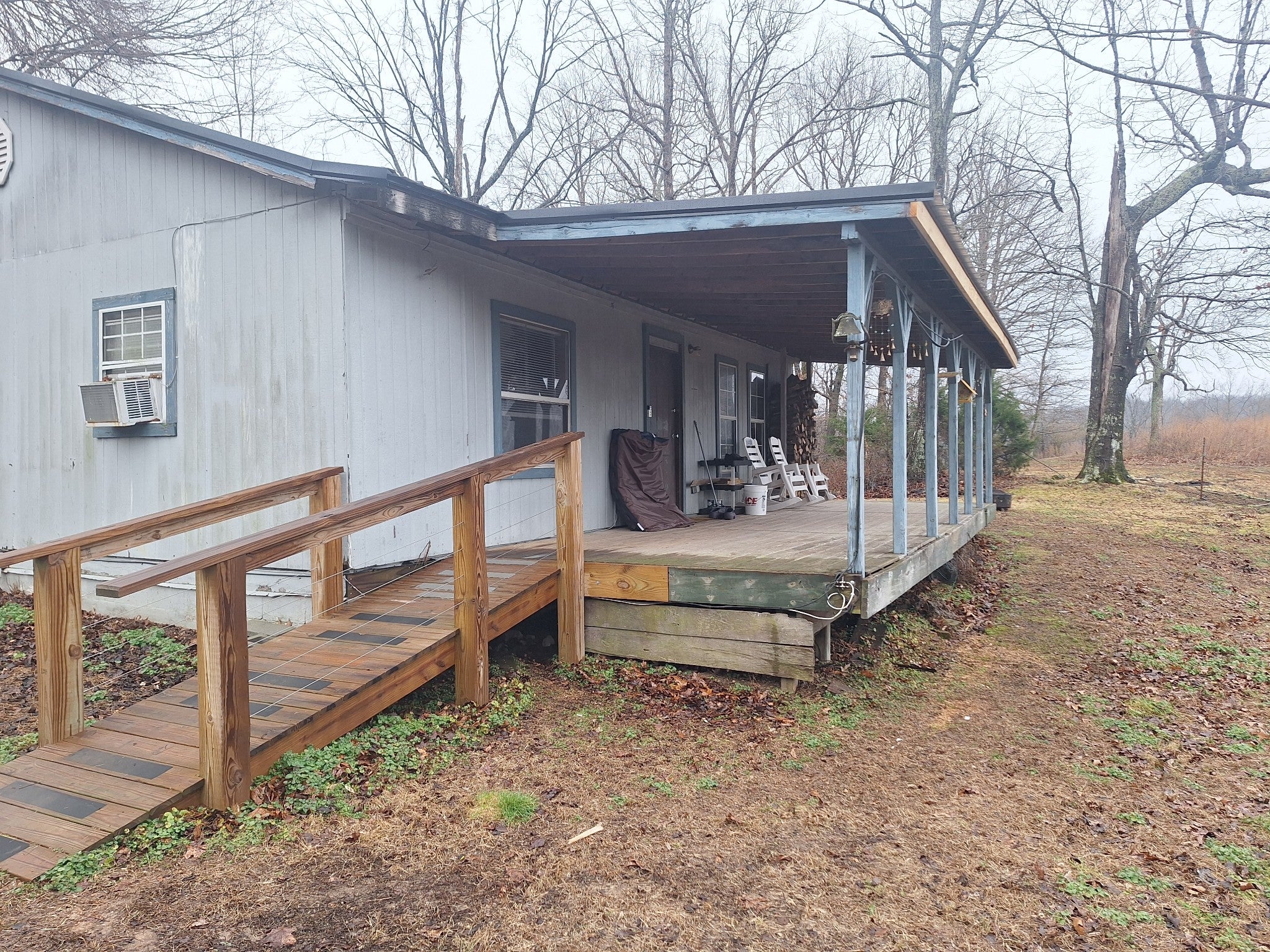199 Dixon Ln