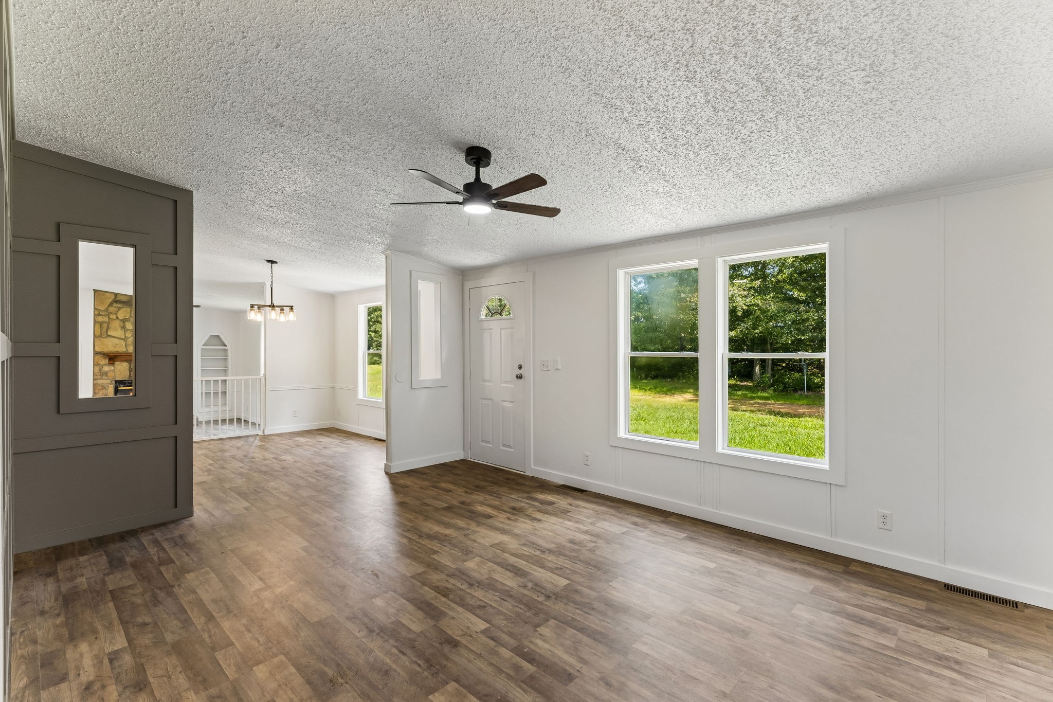286 Henderson Rd