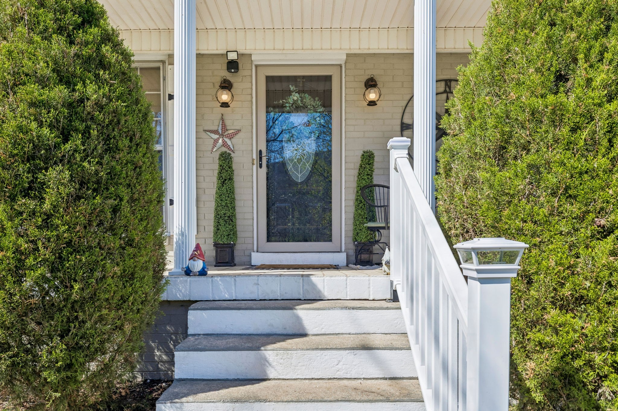 212 Bradford Hill Rd N