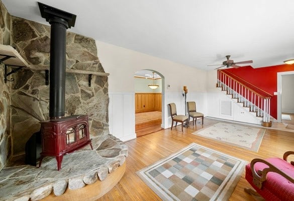 105 Wilson St