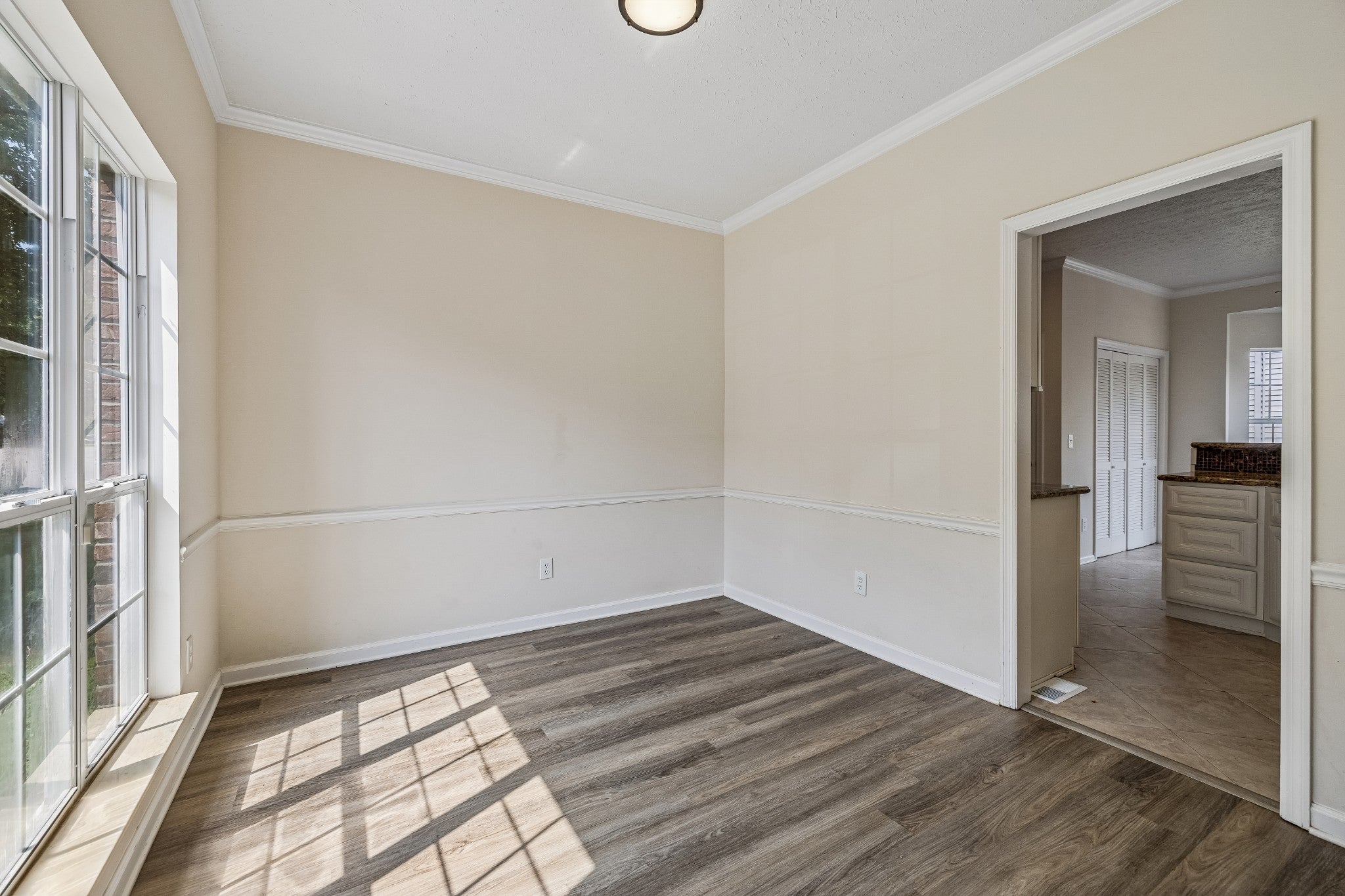 799 Jaywood Dr