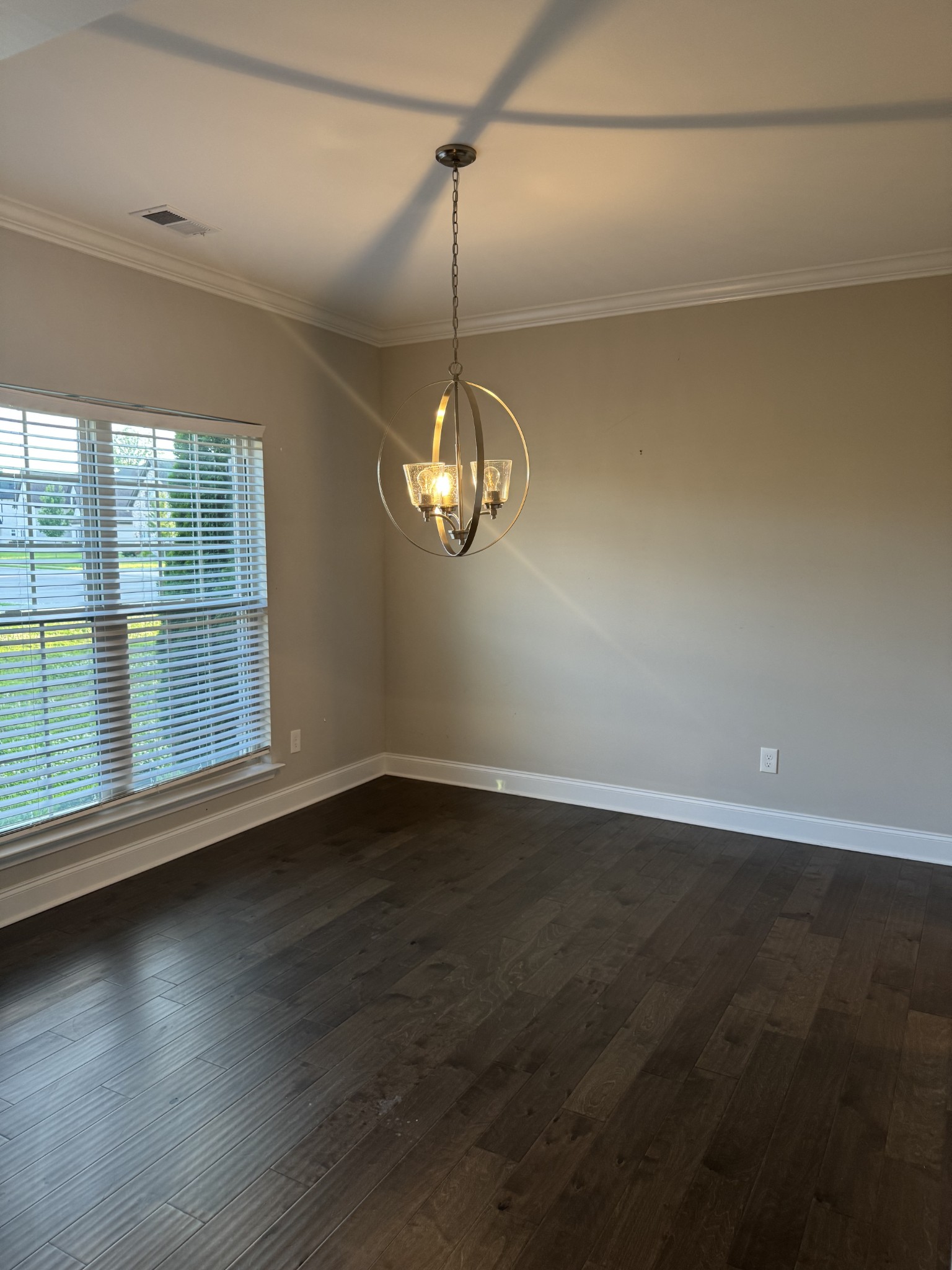 2210 Delafield Ct