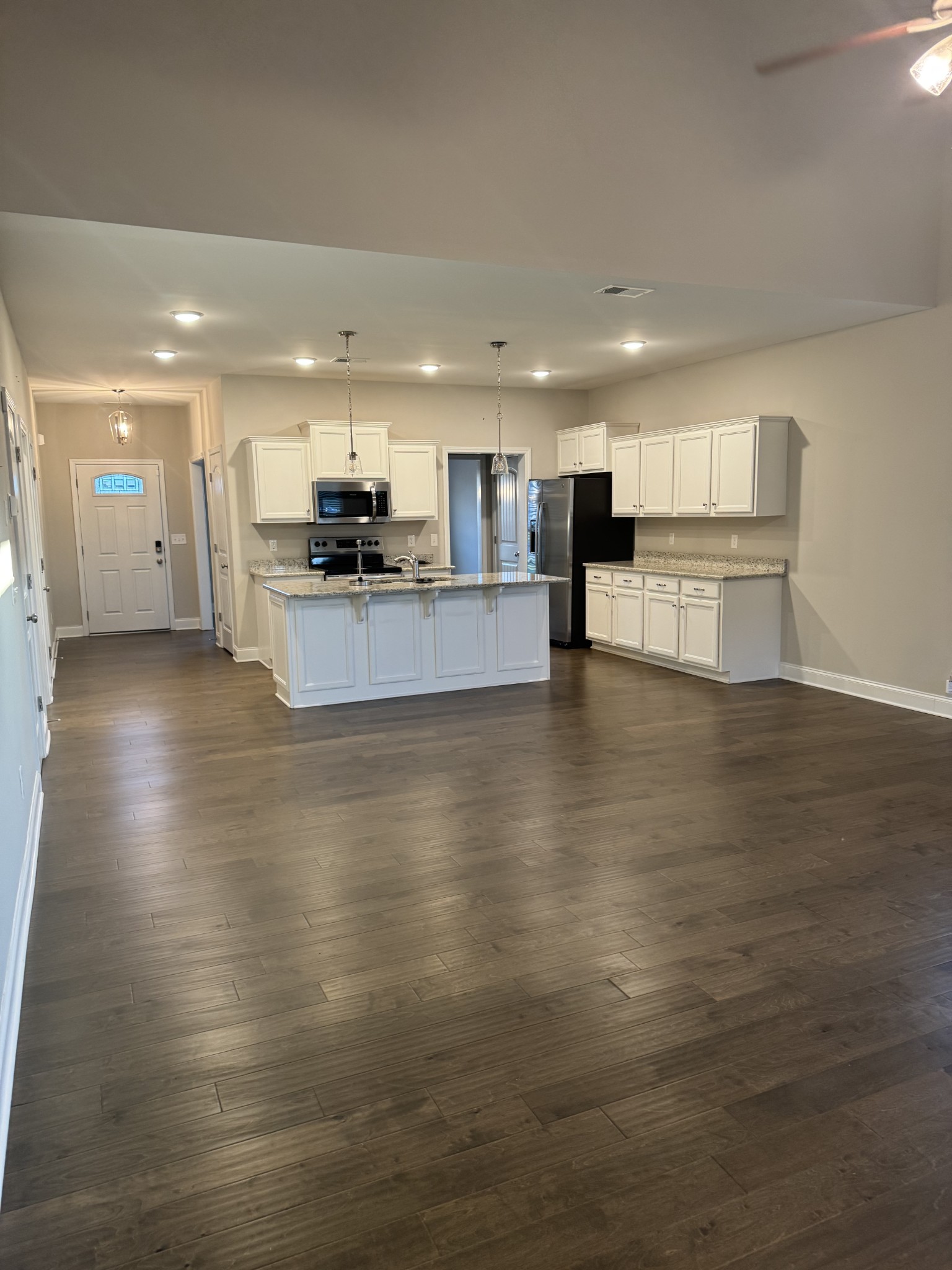 2210 Delafield Ct