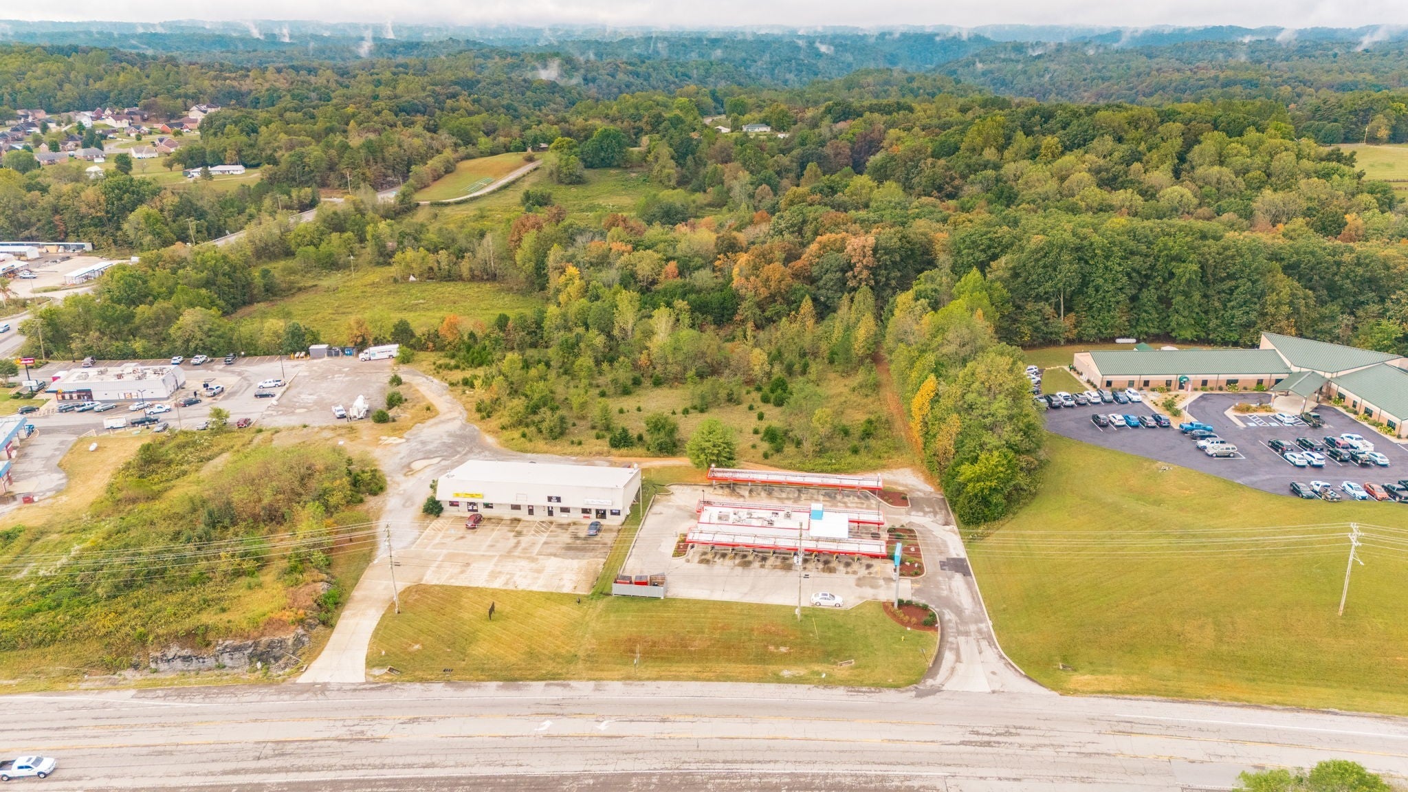 1112 New Highway 52 E