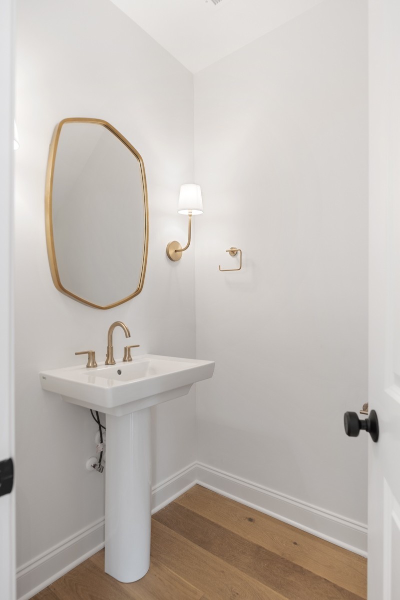 3150 Long Branch Cir