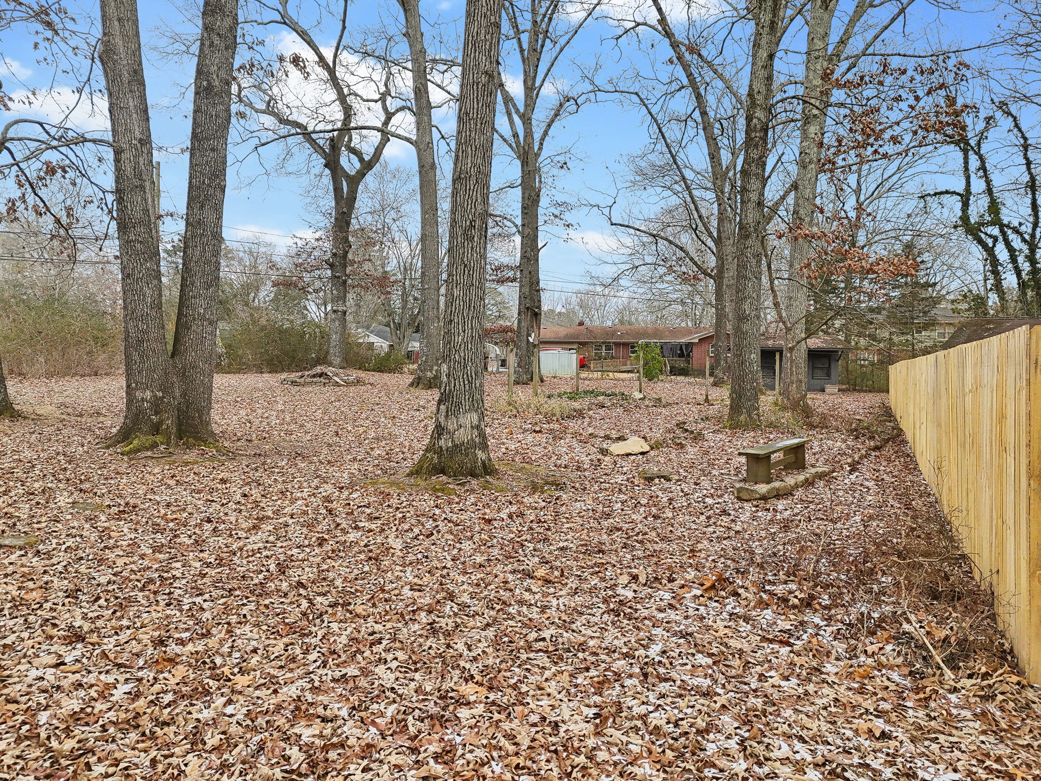 Tullahoma, Tennessee 37388, United States, 4 Bedrooms Bedrooms, ,3 BathroomsBathrooms,Residential,Active,15538