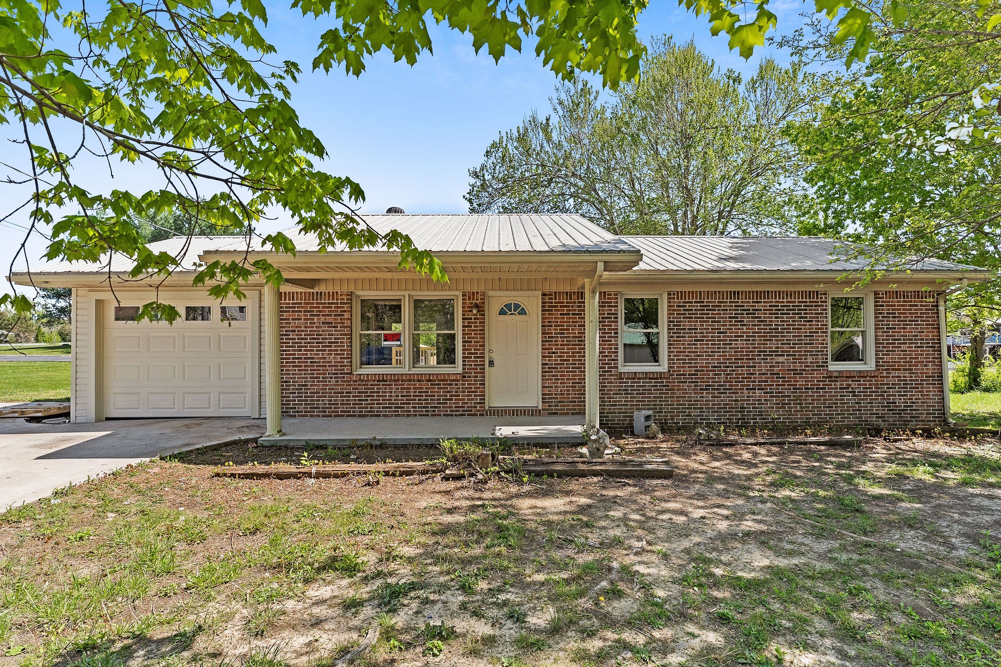 100 Hop Anderson Ln